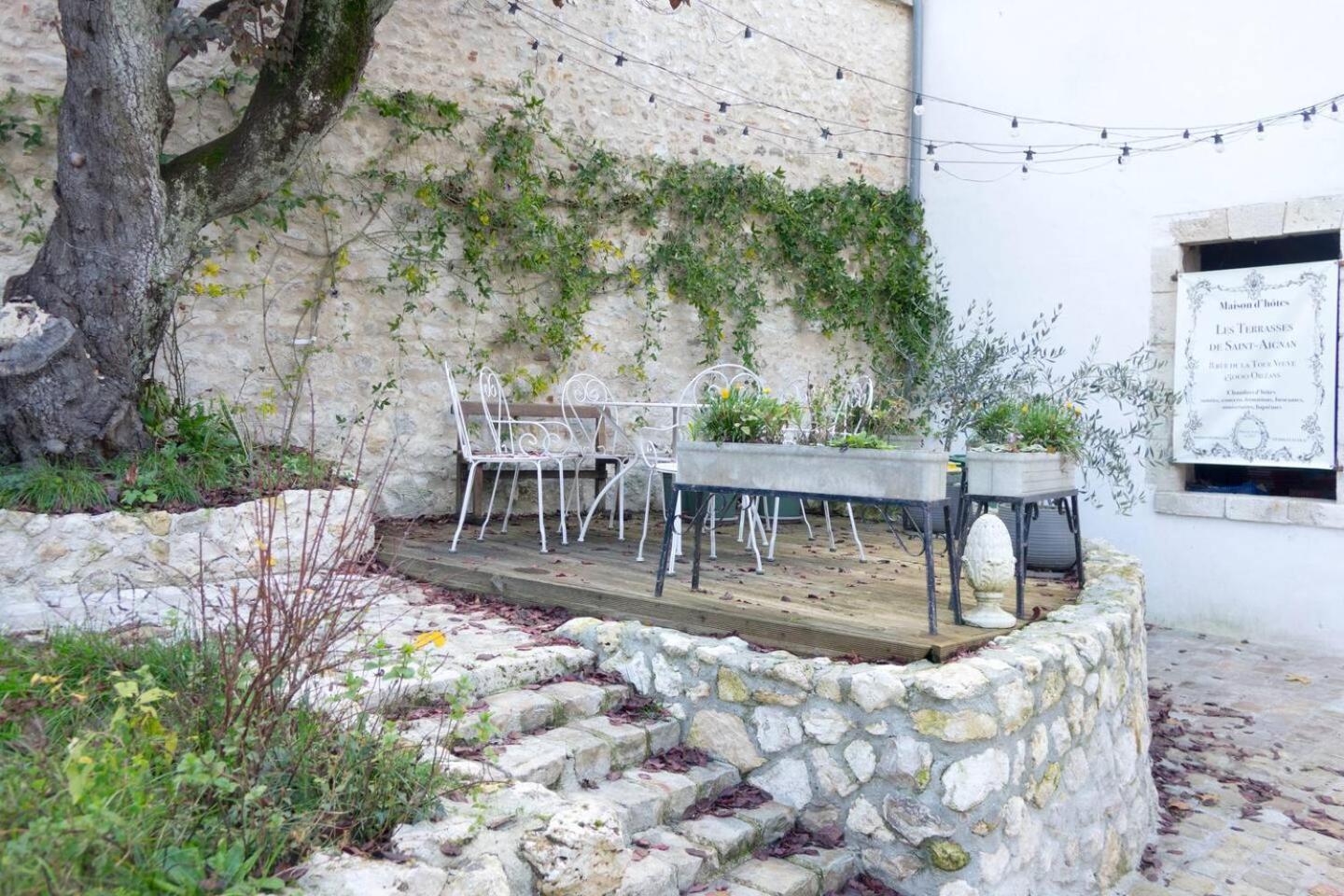 Domaine De Charme Au Coeur D'Orleans Classe 3 Etoiles - Bords De Loire - 21 Couchages Avec Parkings Prives 外观 照片